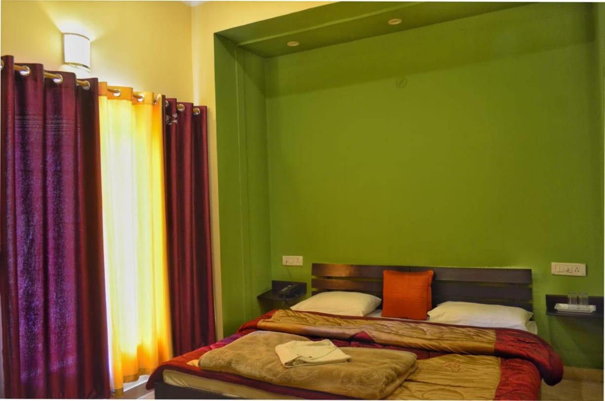 Shivalik River Retreat Almora Extérieur photo