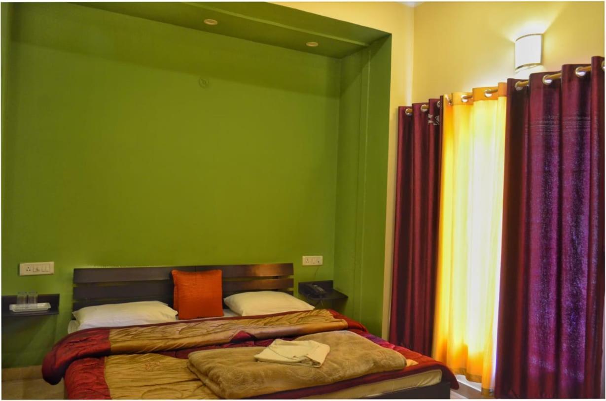 Shivalik River Retreat Almora Extérieur photo