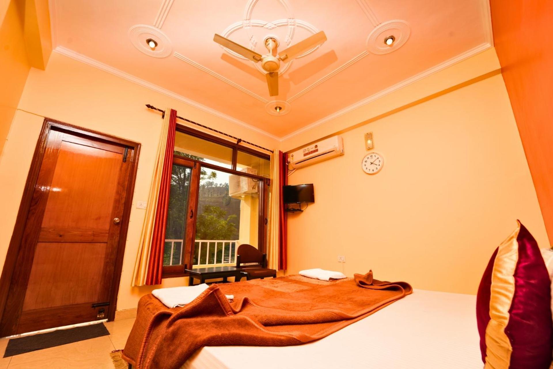 Shivalik River Retreat Almora Extérieur photo